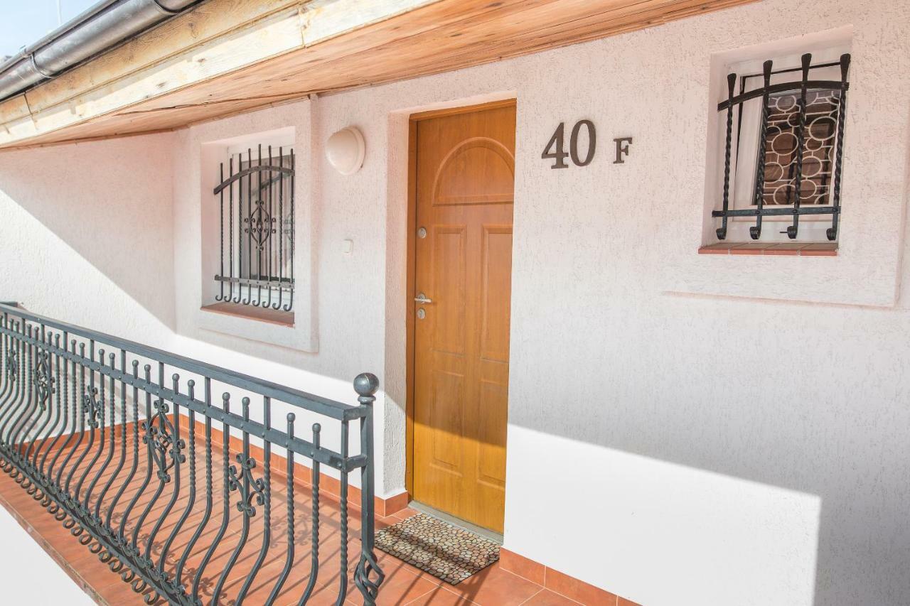 Apartament U Ani 1 Dzwirzyno Bagian luar foto